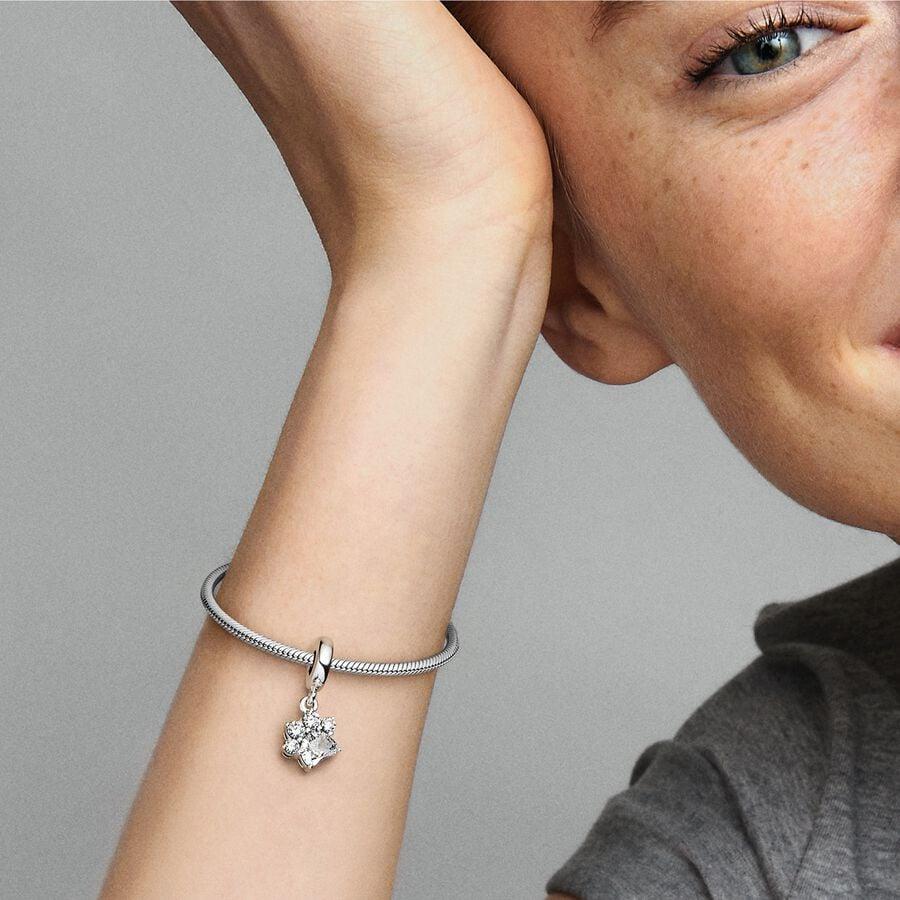 Pandora Funkelnder Pfotenabdruck Charm-Anhänger Pandora Funkelnder Pfotenabdruck Charm-Anhänger